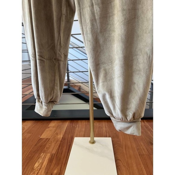 SKIMS Velour High Waist Jogger Pants in Gold - Picture 7 of 13